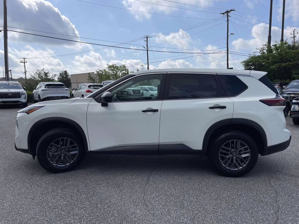 2024 Glacier White Nissan Rogue S FWD SUV