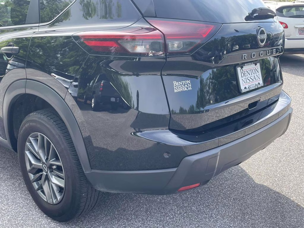 2024 Super Black Nissan Rogue S FWD SUV