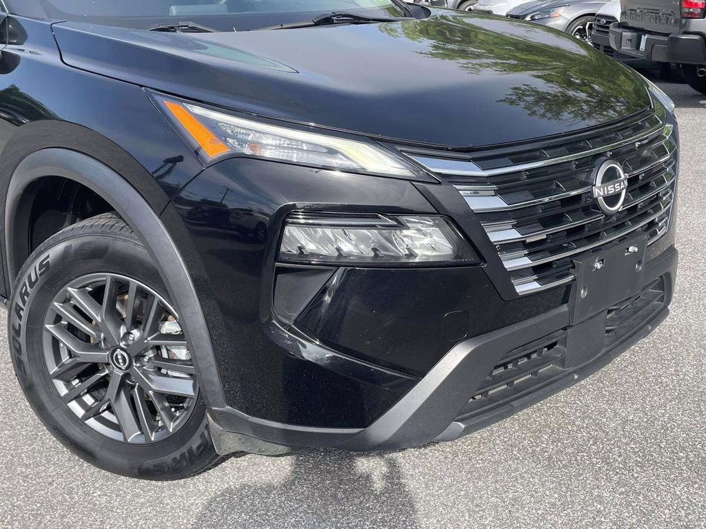 2024 Super Black Nissan Rogue S FWD SUV