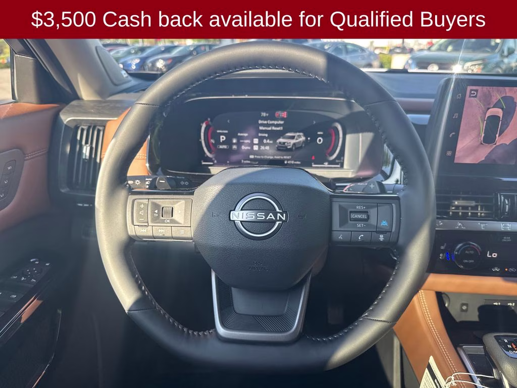 2026 Everest White Pearl Tricoat Nissan Pathfinder Platinum 4X4 SUV