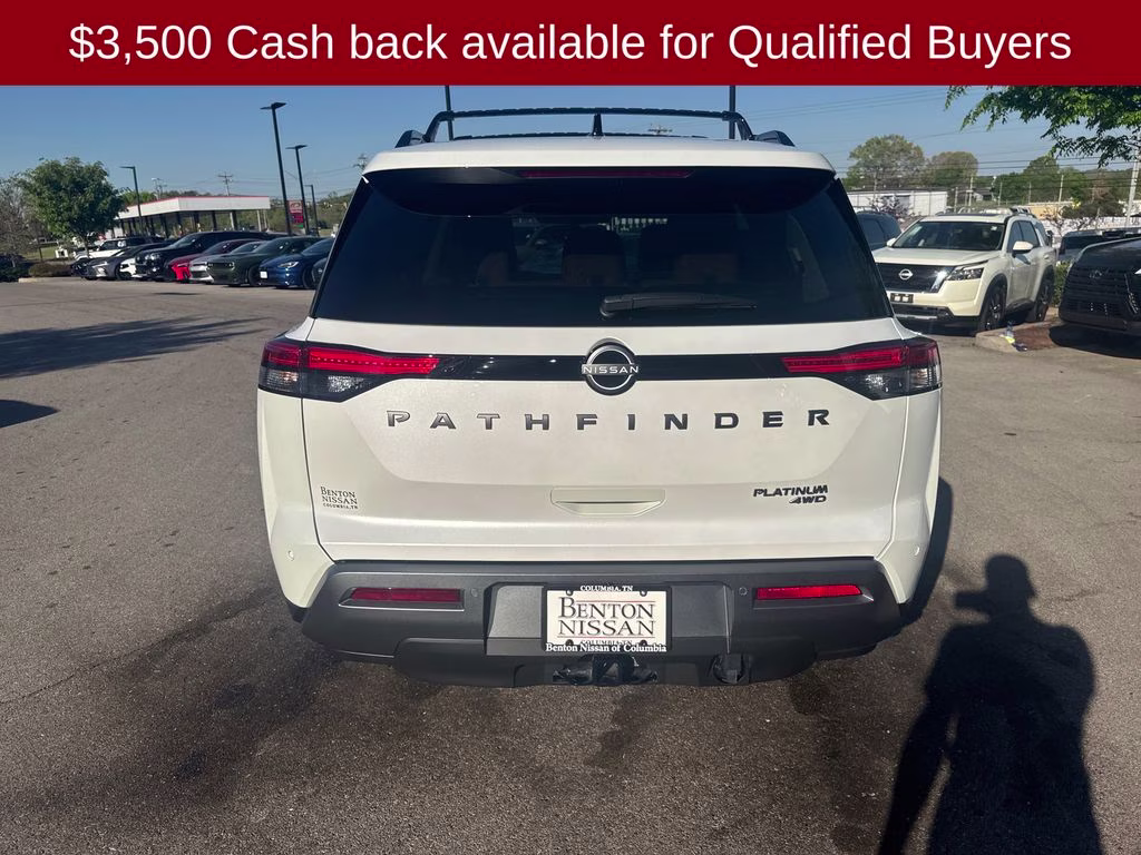 2026 Everest White Pearl Tricoat Nissan Pathfinder Platinum 4X4 SUV