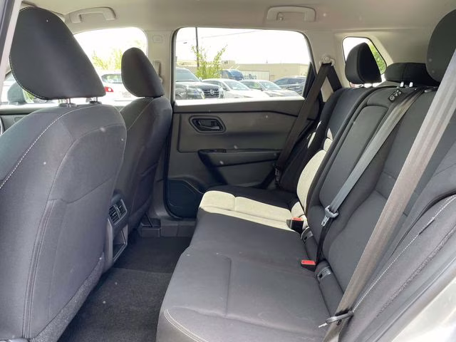 2024 Brilliant Silver Metallic Nissan Rogue S FWD SUV