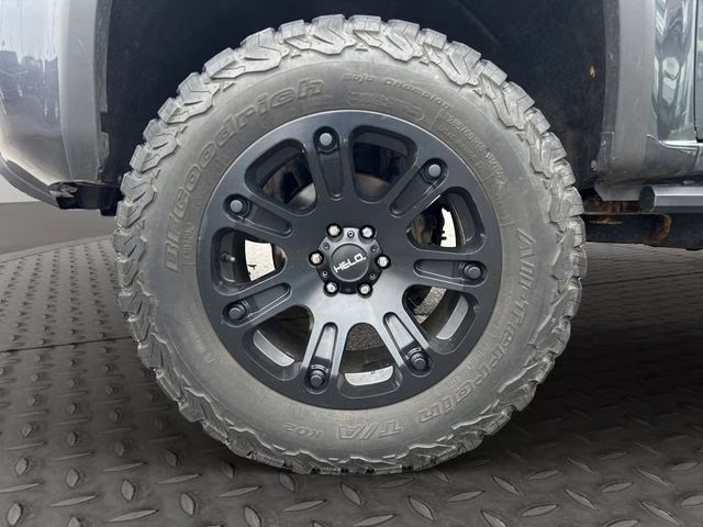 2015 Cyber Gray Metallic Chevrolet Colorado Z71 4X4 Truck