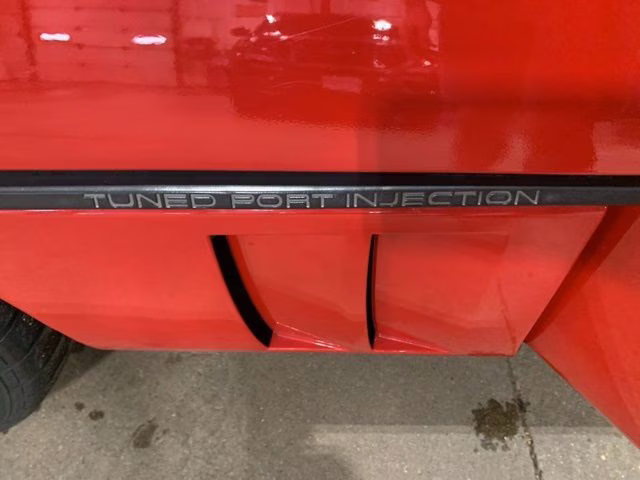 1986 RED Chevrolet Corvette Base RWD Convertible