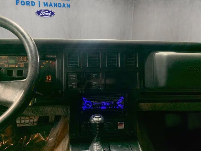 1986 RED Chevrolet Corvette Base RWD Convertible