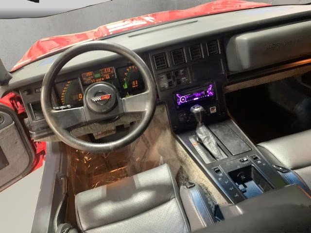 1986 RED Chevrolet Corvette Base RWD Convertible