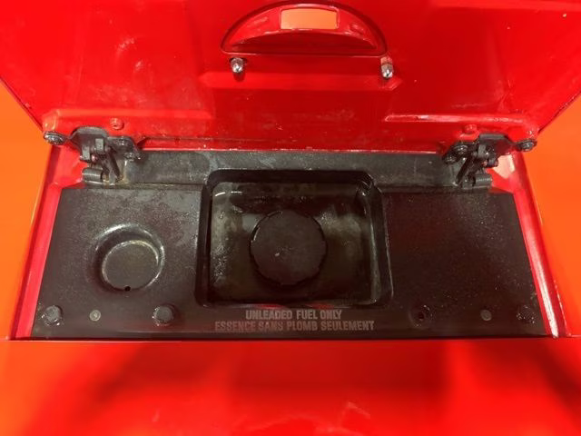 1986 RED Chevrolet Corvette Base RWD Convertible