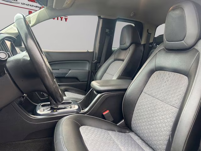 2015 Cyber Gray Metallic Chevrolet Colorado Z71 4X4 Truck