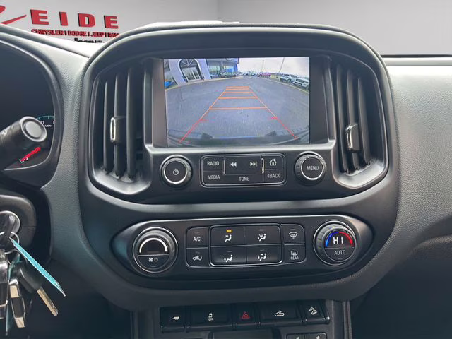 2015 Cyber Gray Metallic Chevrolet Colorado Z71 4X4 Truck