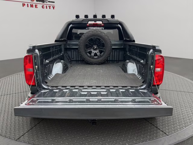 2015 Cyber Gray Metallic Chevrolet Colorado Z71 4X4 Truck