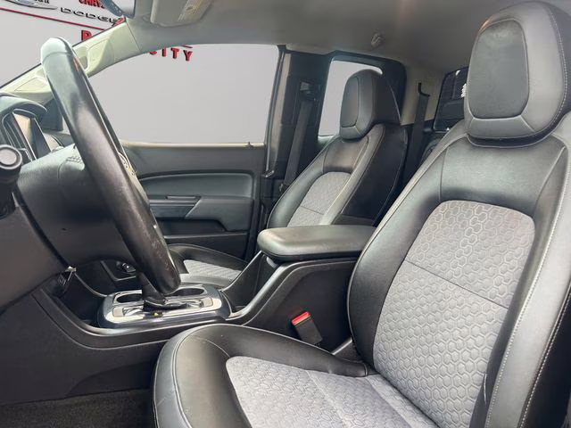 2015 Cyber Gray Metallic Chevrolet Colorado Z71 4X4 Truck