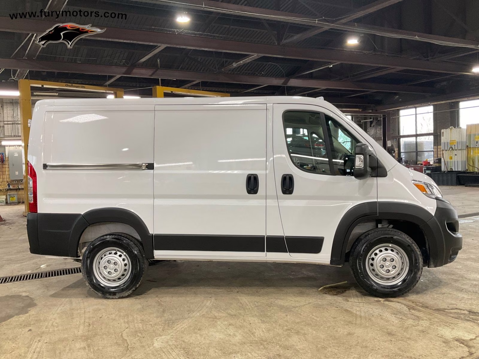 2025 Bright White Clearcoat Ram ProMaster 1500 Low Roof FWD Van