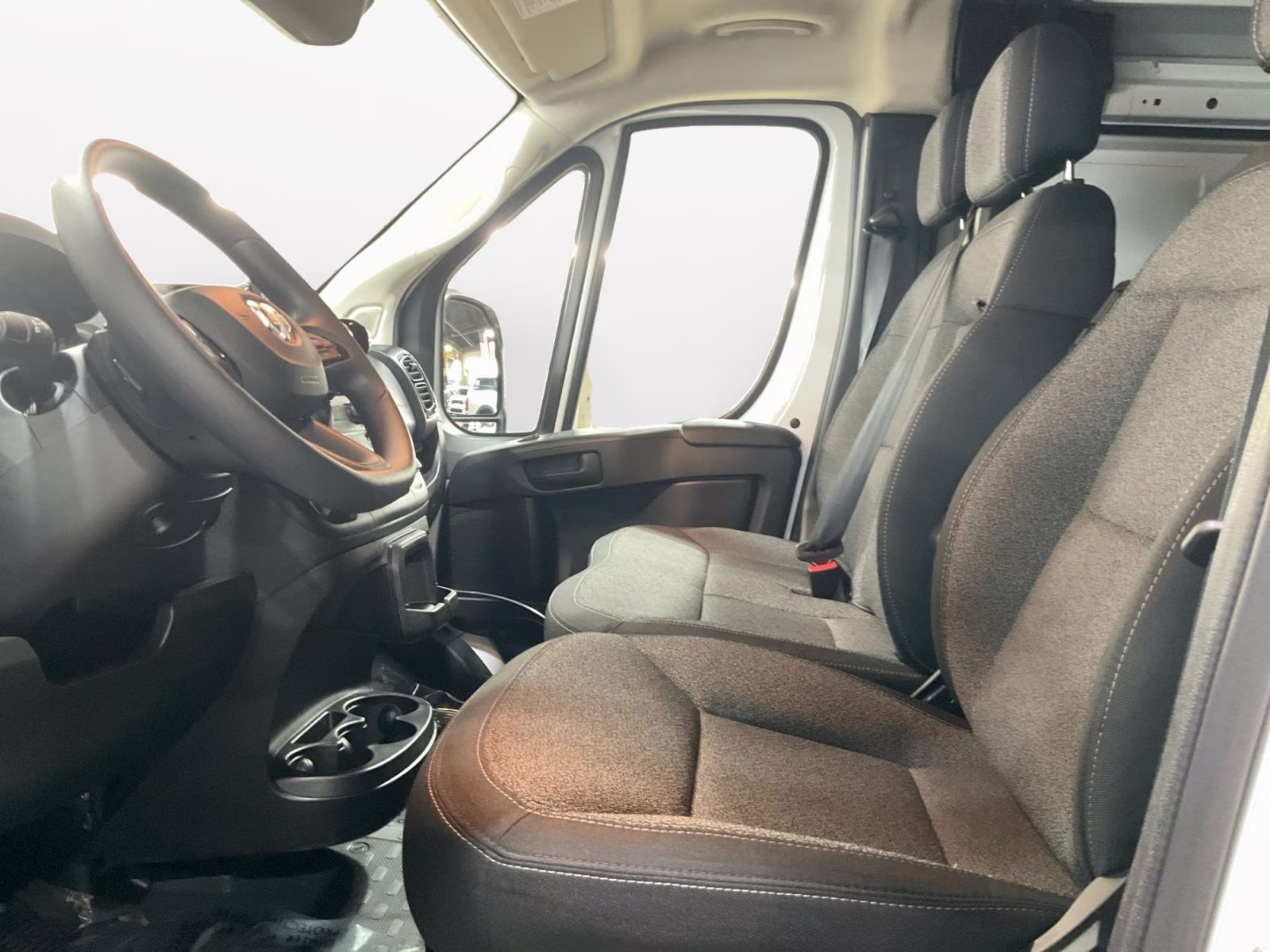 2025 Bright White Clearcoat Ram ProMaster 1500 Low Roof FWD Van