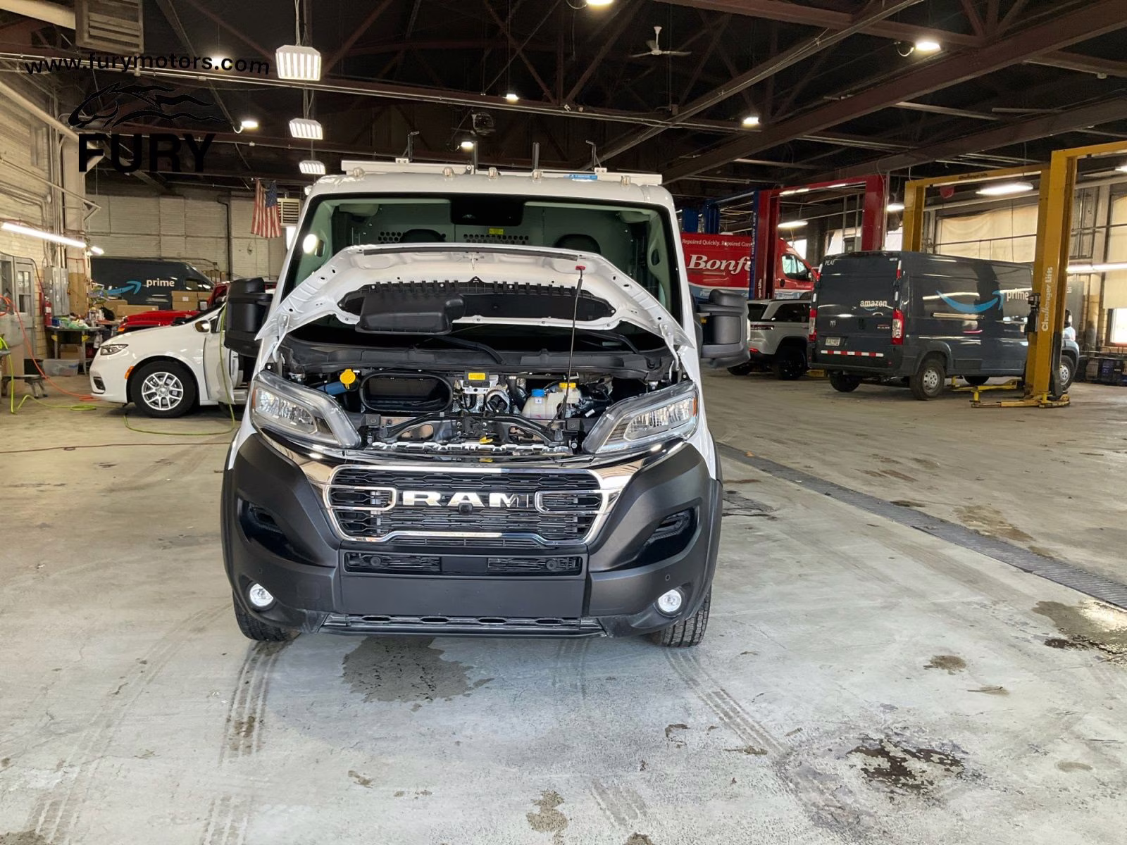 2025 Bright White Clearcoat Ram PPromaster 2500 Low Roof SLT FWD Van