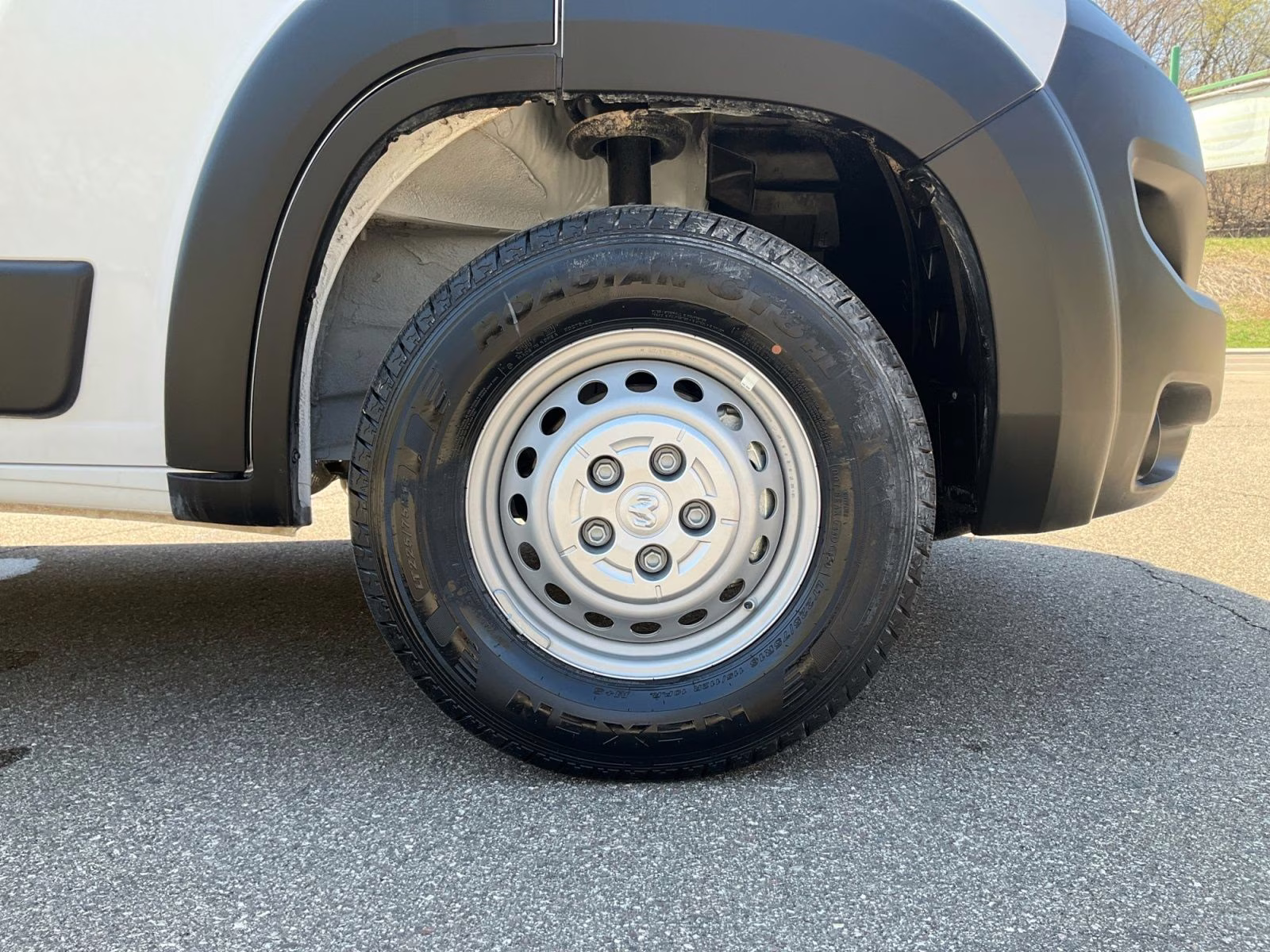 2025 Bright White Clearcoat Ram Promaster 2500 Low Roof Tradesman FWD Van