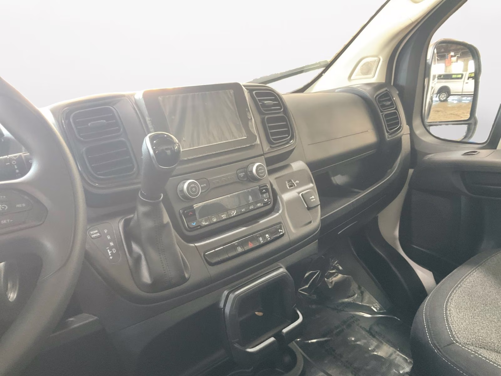 2025 Bright White Clearcoat Ram Promaster 2500 Low Roof Tradesman FWD Van