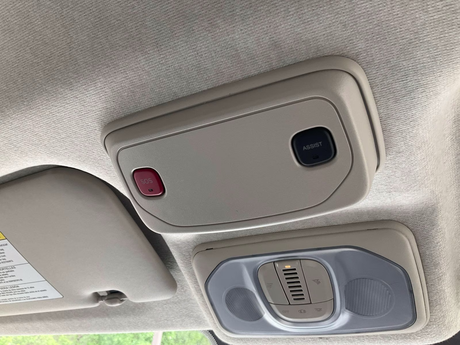 2025 Bright White Clearcoat Ram ProMaster 1500 Low Roof FWD Van