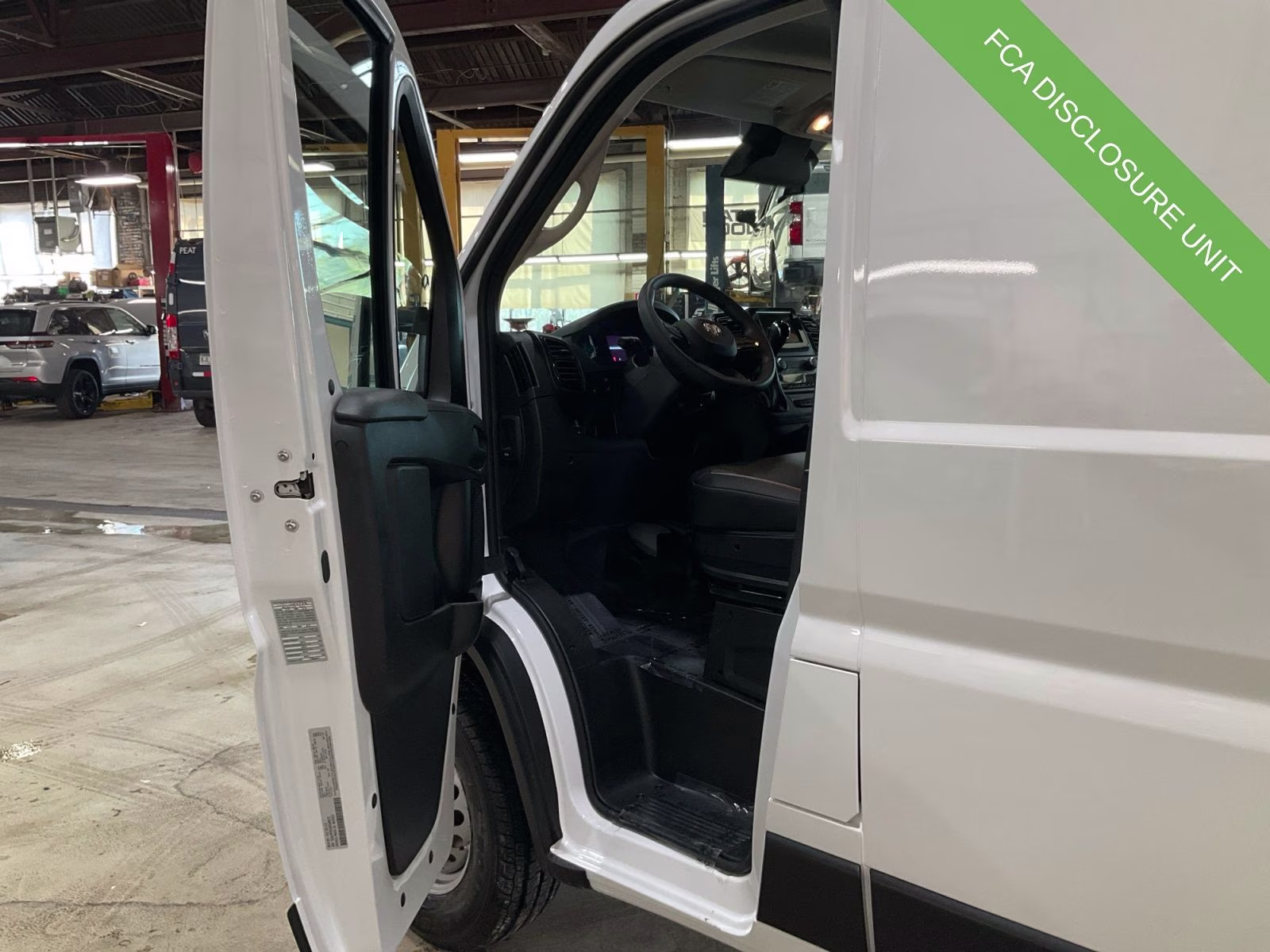 2025 Bright White Clearcoat Ram Promaster 2500 Low Roof Tradesman FWD Van