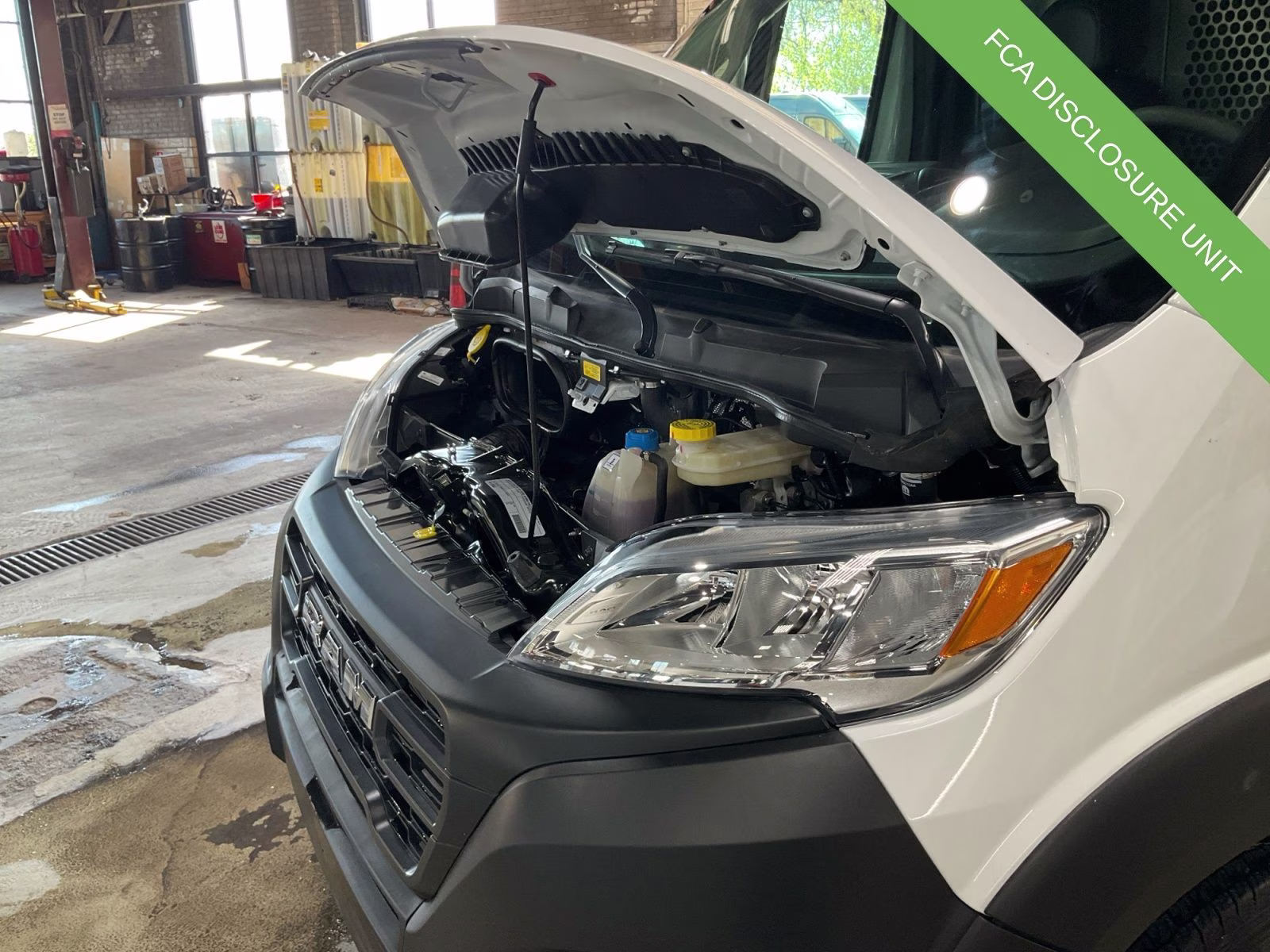 2025 Bright White Clearcoat Ram Promaster 2500 Low Roof Tradesman FWD Van