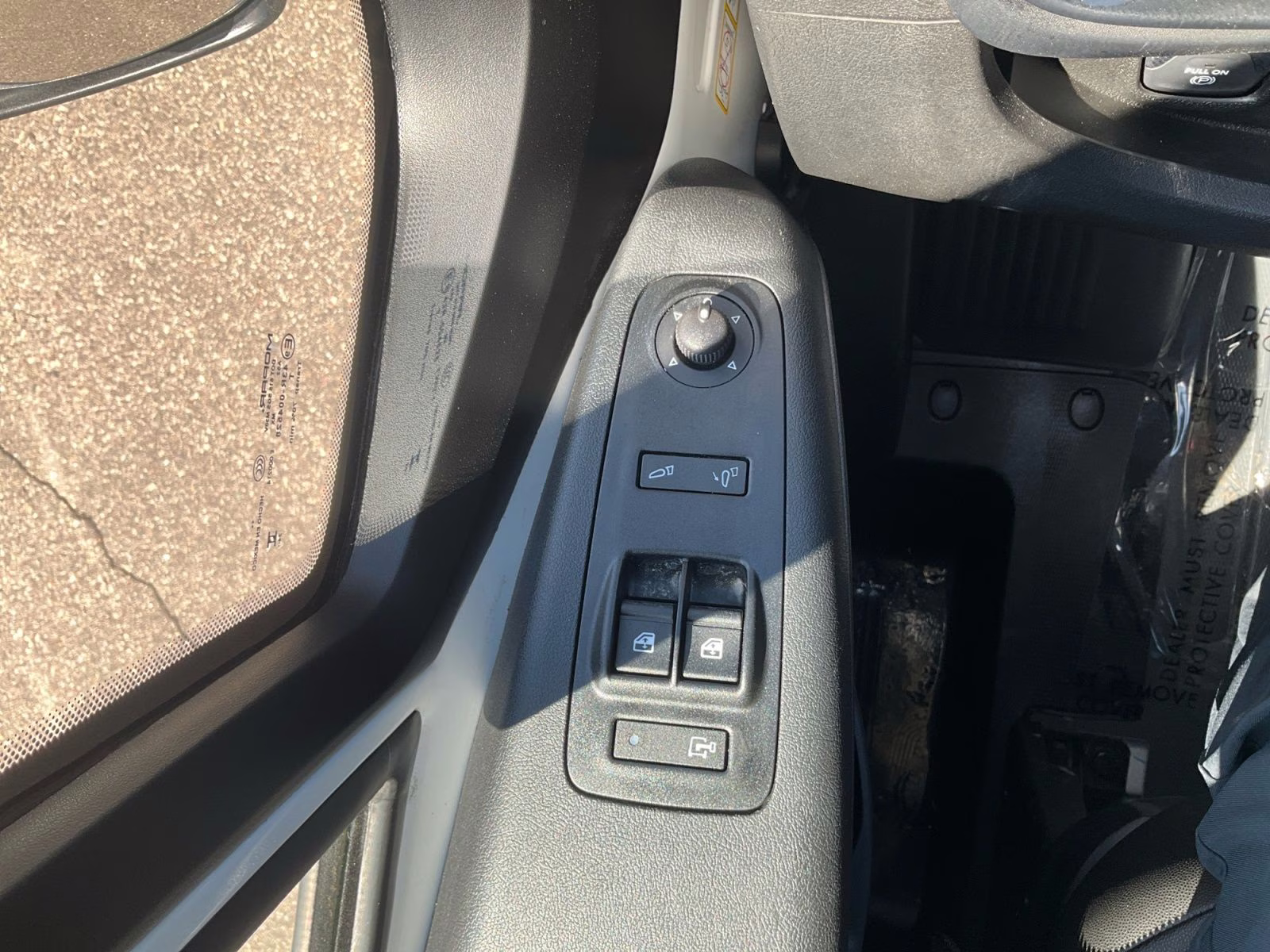 2025 Bright White Clearcoat Ram Promaster 2500 Low Roof Tradesman FWD Van