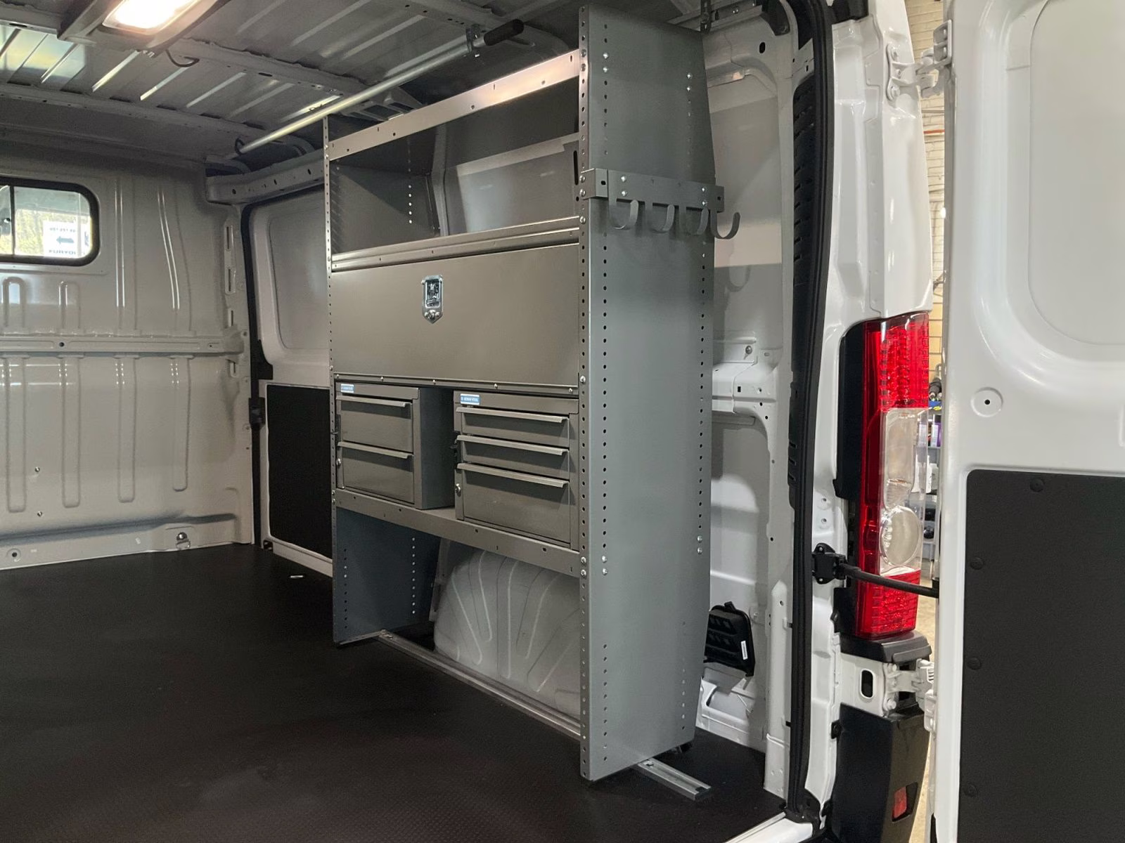 2025 Bright White Clearcoat Ram Promaster 2500 Low Roof Tradesman FWD Van