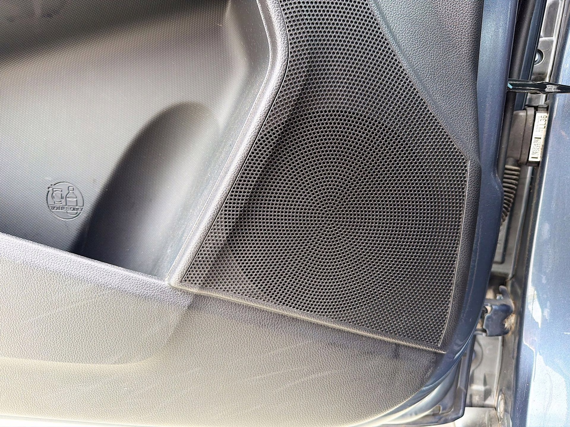 2016 Twilight Blue Kia Sportage LX FWD SUV