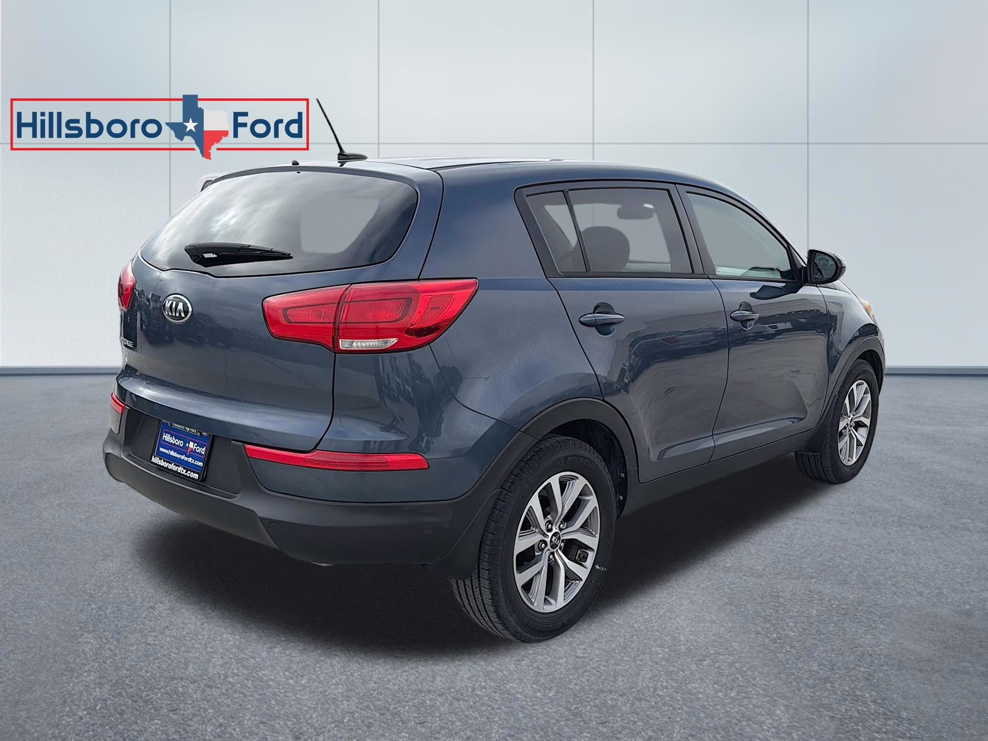 2016 Twilight Blue Kia Sportage LX FWD SUV