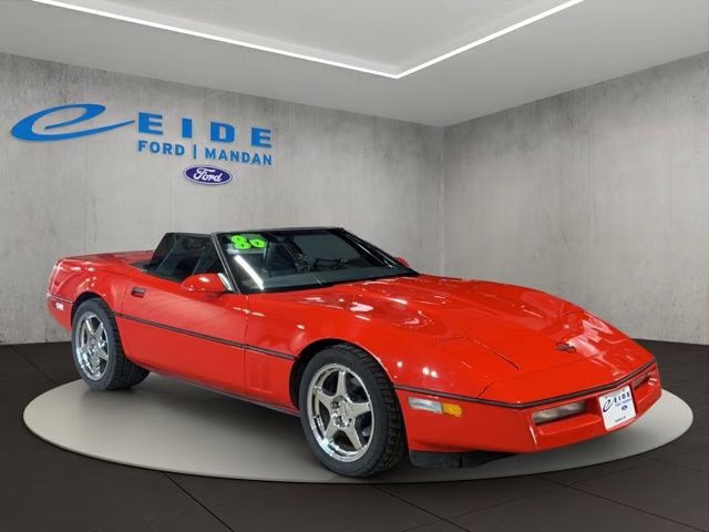 1986 RED Chevrolet Corvette Base RWD Convertible