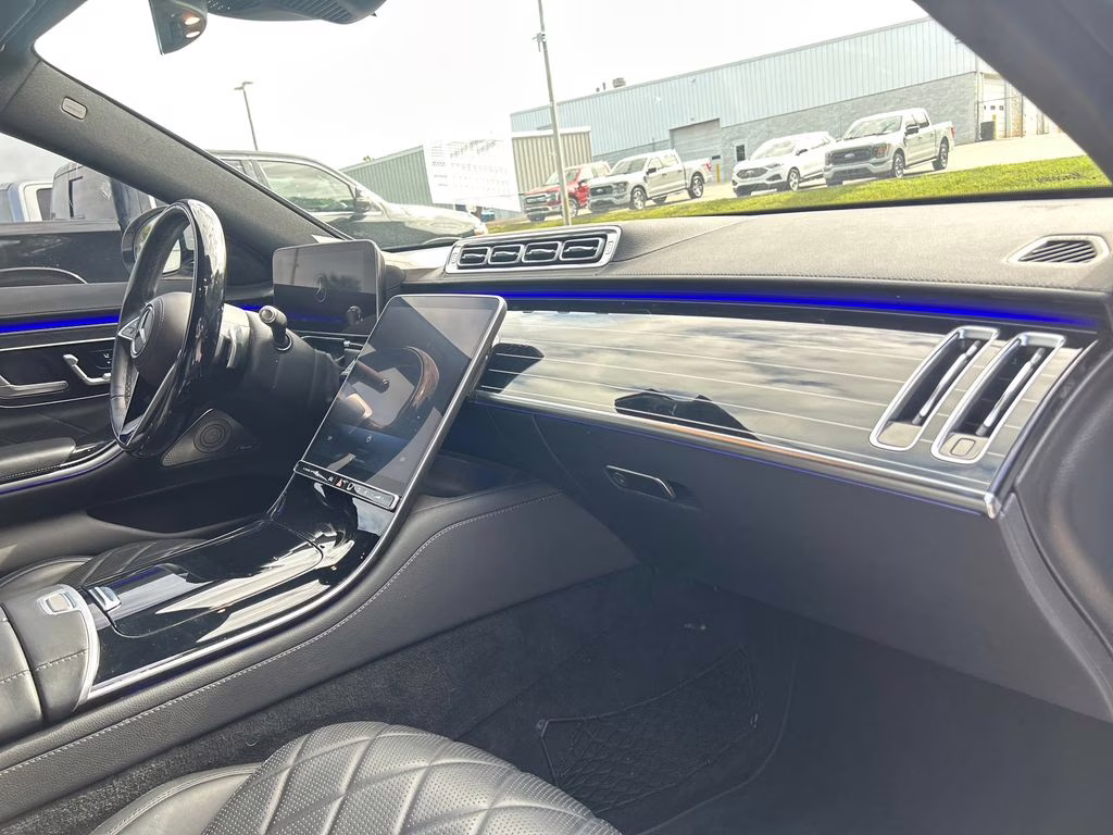 2021 designo Diamond White Metallic Mercedes-Benz S-Class S 580 AWD Sedan