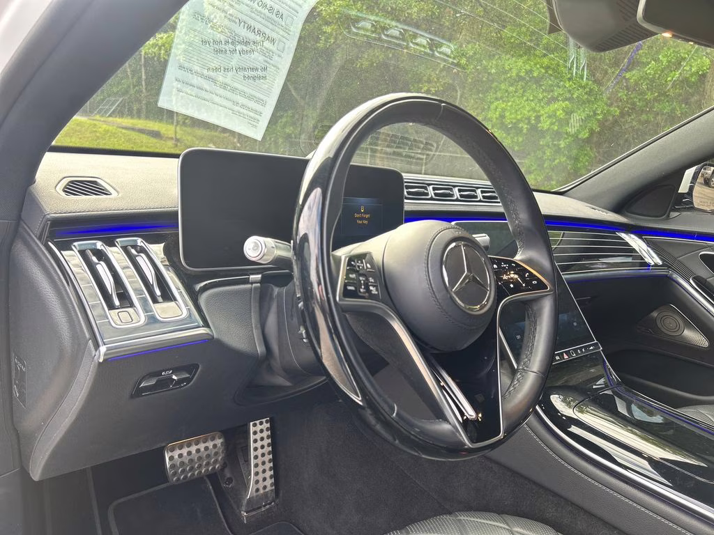 2021 designo Diamond White Metallic Mercedes-Benz S-Class S 580 AWD Sedan