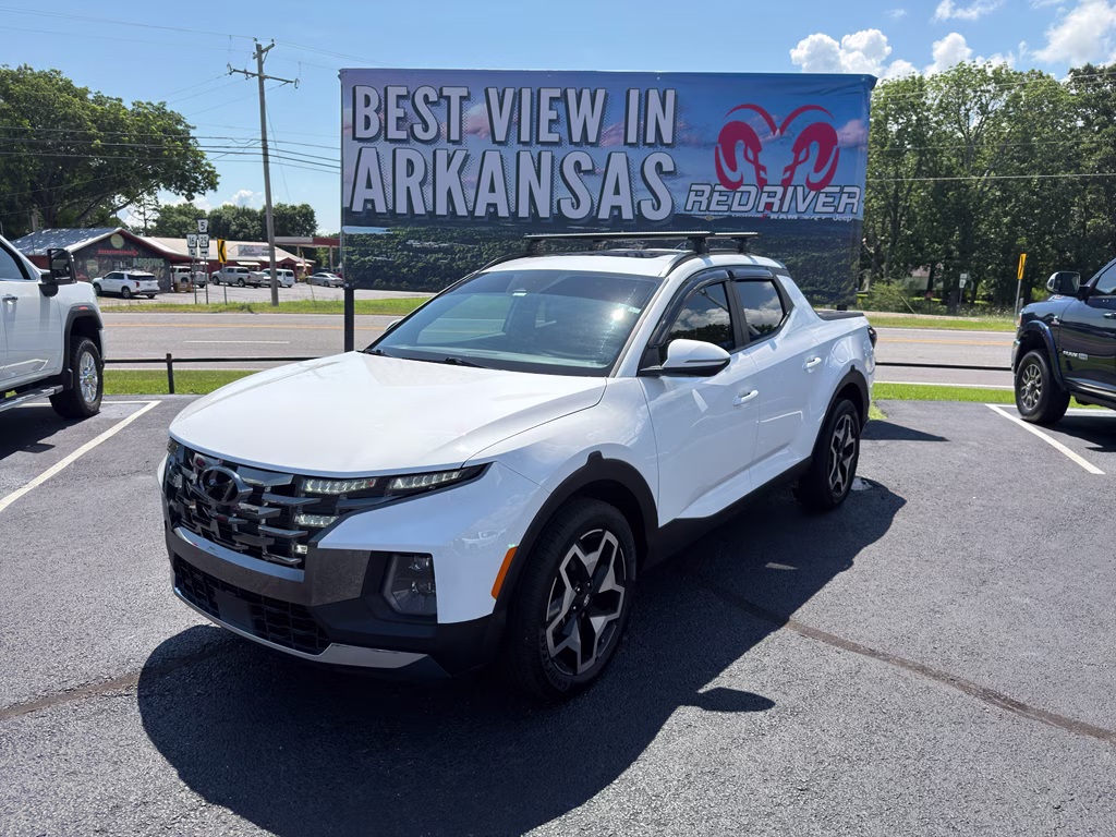 2023 Atlas White Hyundai Santa Cruz Limited AWD Truck