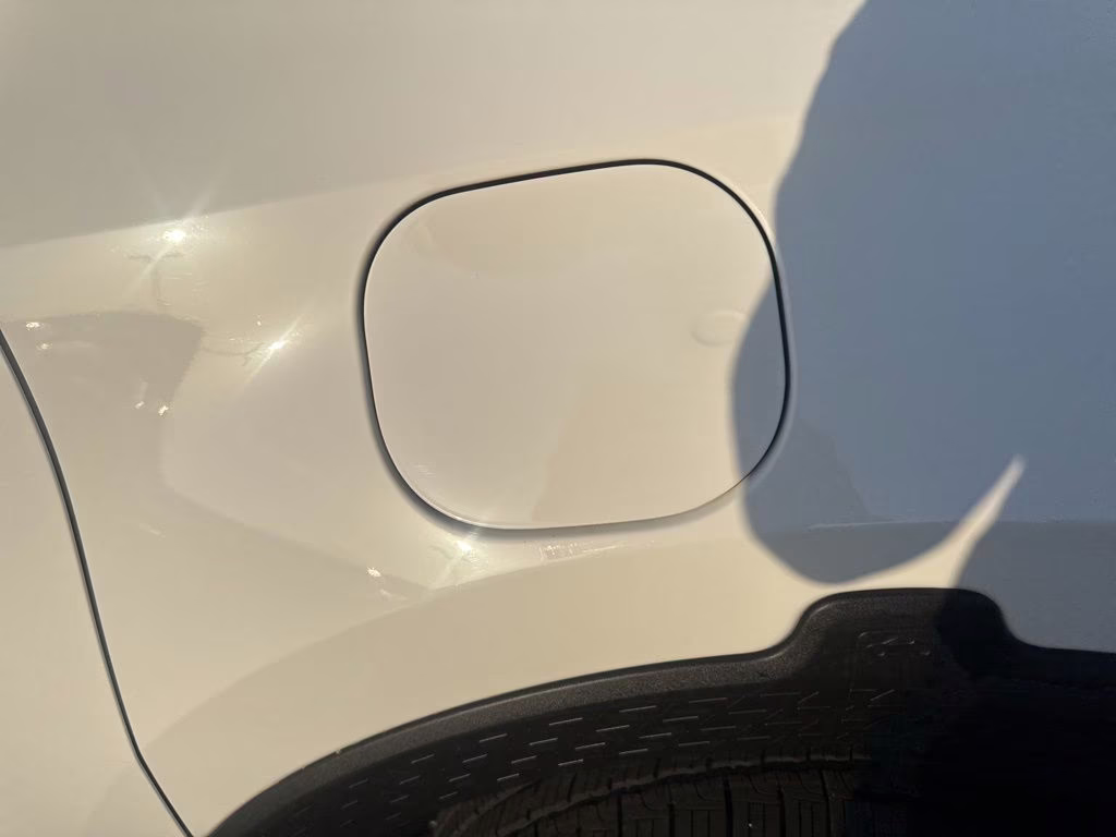 2023 Atlas White Hyundai Santa Cruz Limited AWD Truck