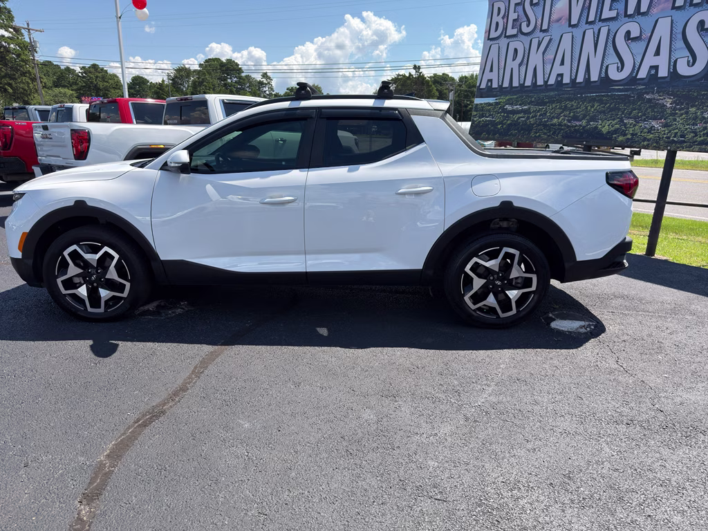 2023 Atlas White Hyundai Santa Cruz Limited AWD Truck