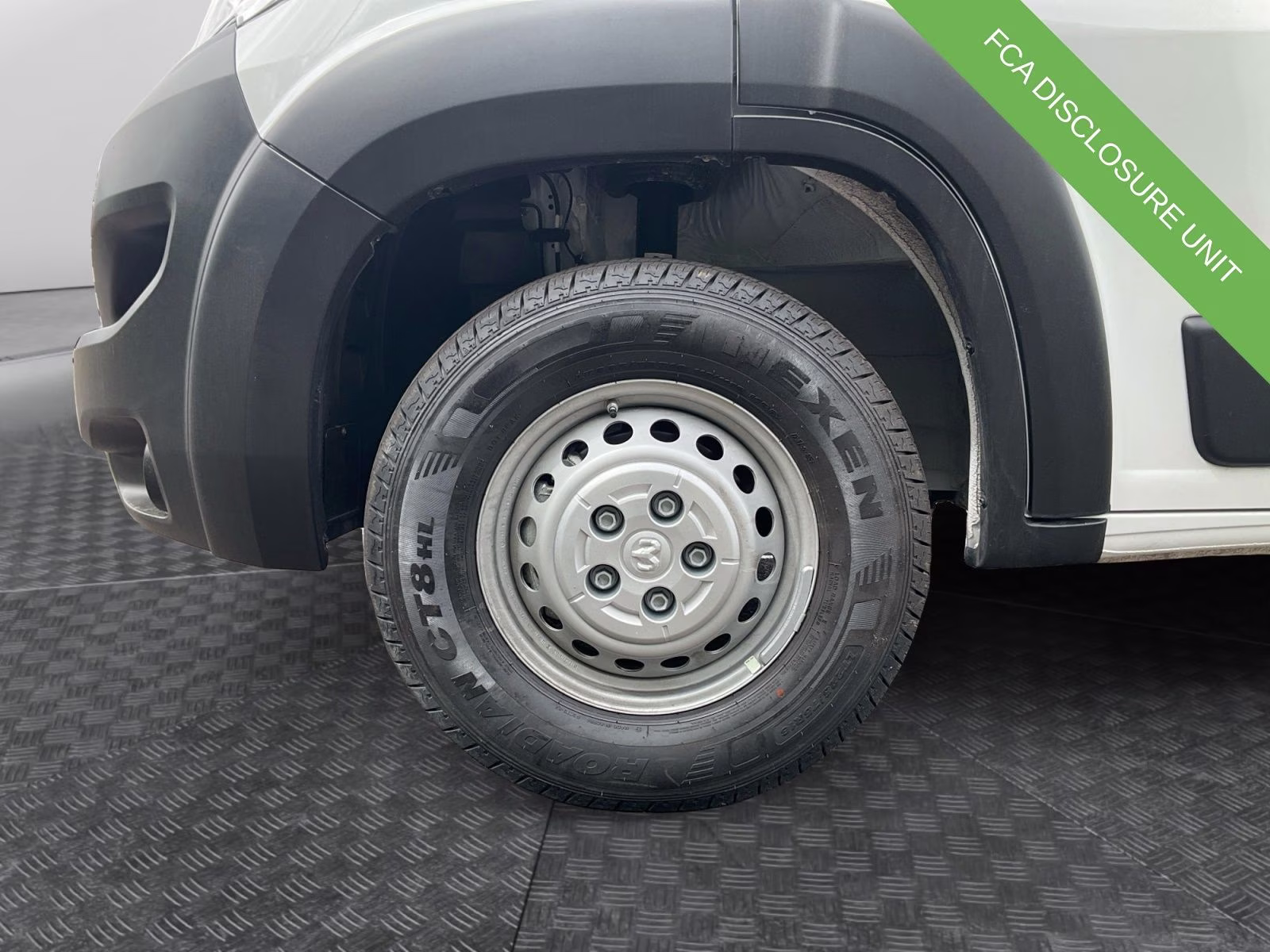 2025 Bright White Clearcoat Ram ProMaster 1500 Low Roof FWD Van
