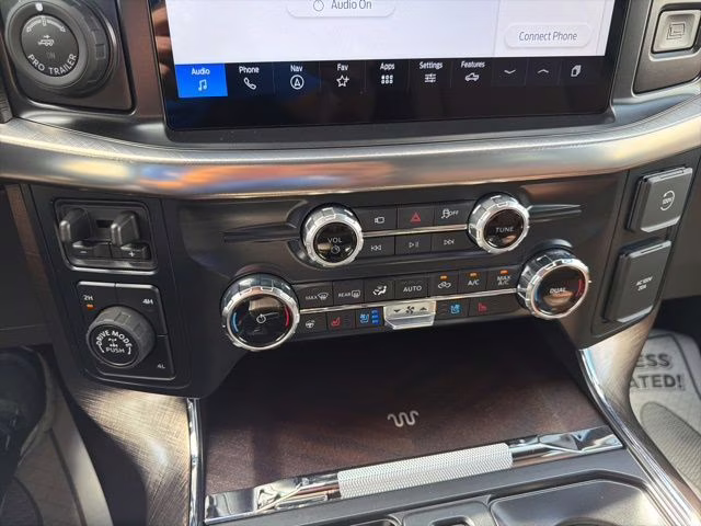 2025 Brown Ford F-150 King Ranch 4X4 Truck