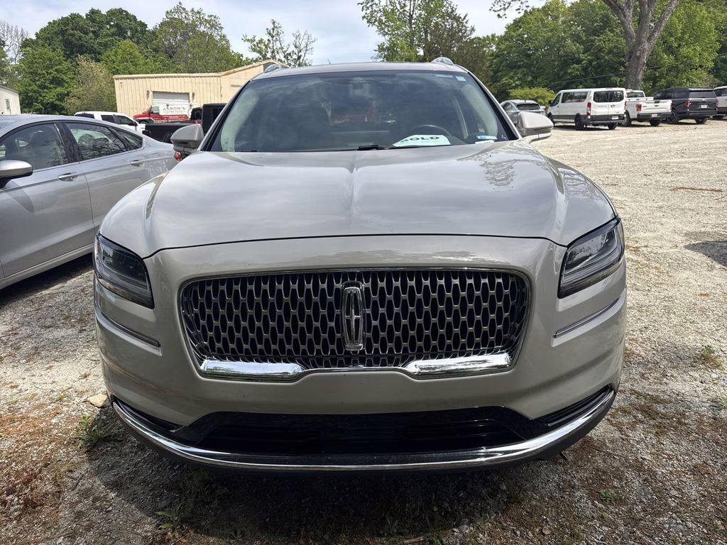 2023 Pearl Metallic Lincoln Nautilus Reserve AWD SUV