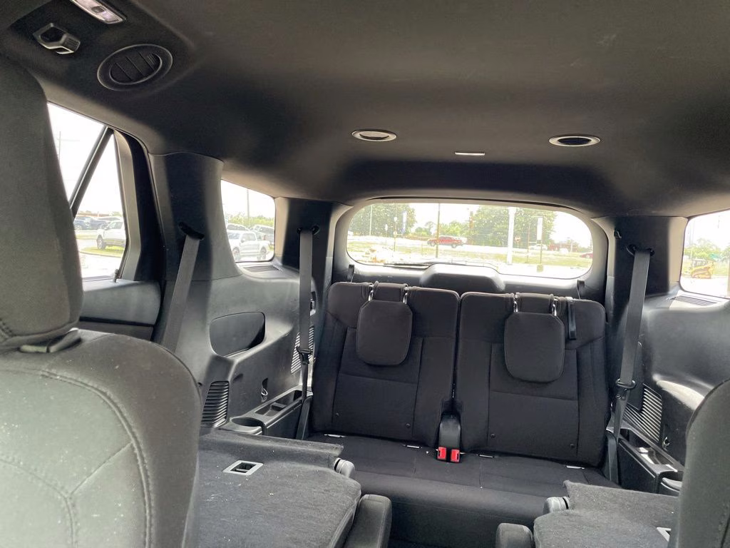 2020 Agate Black Metallic Ford Explorer XLT RWD SUV