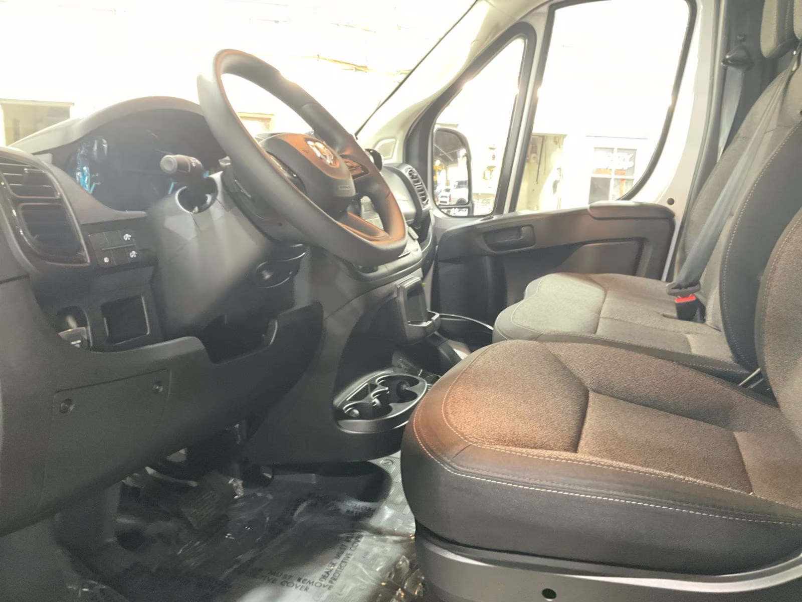 2025 Bright White Clearcoat Ram ProMaster 1500 Low Roof FWD Van