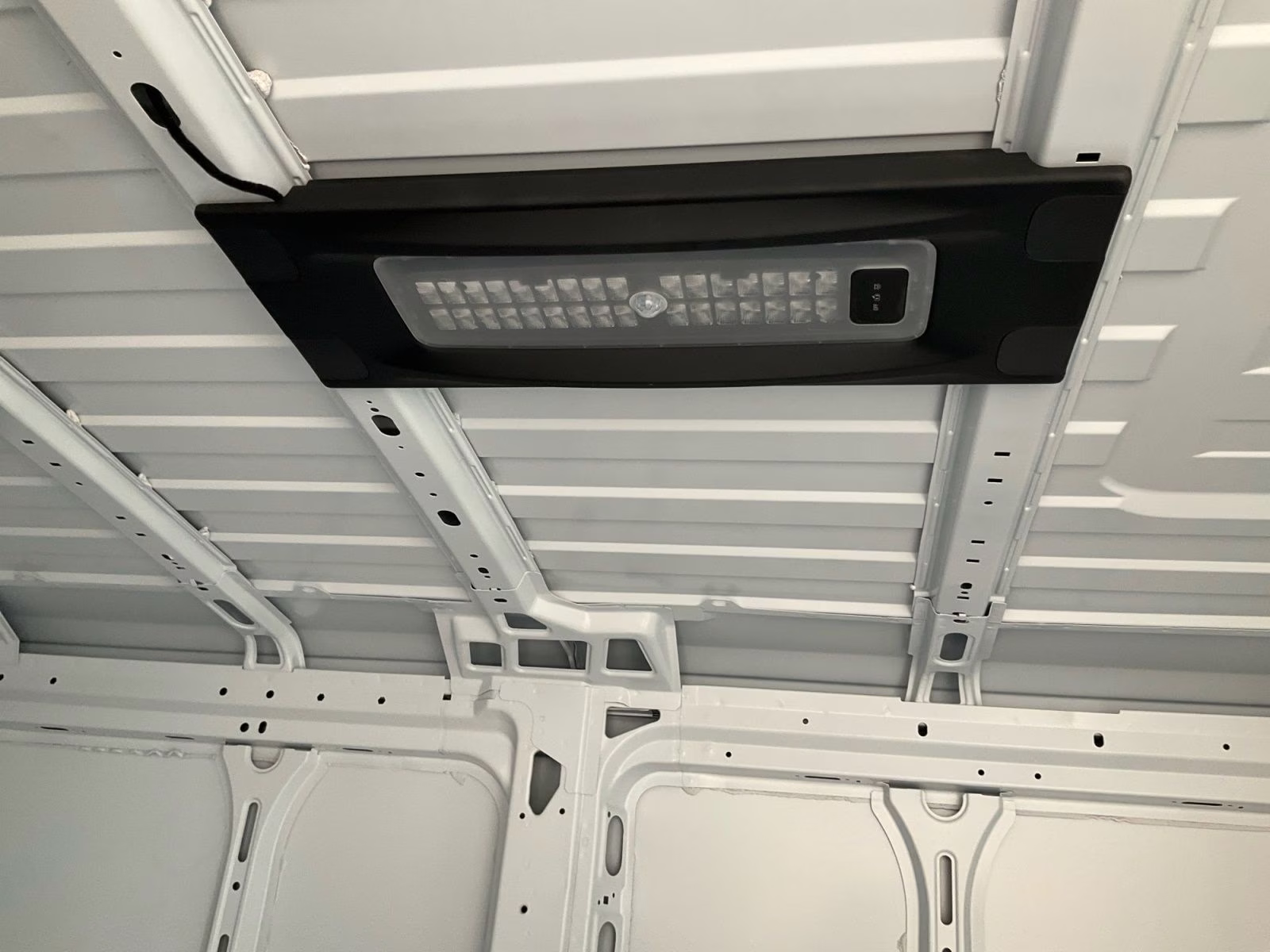 2025 Bright White Clearcoat Ram ProMaster 1500 Low Roof FWD Van