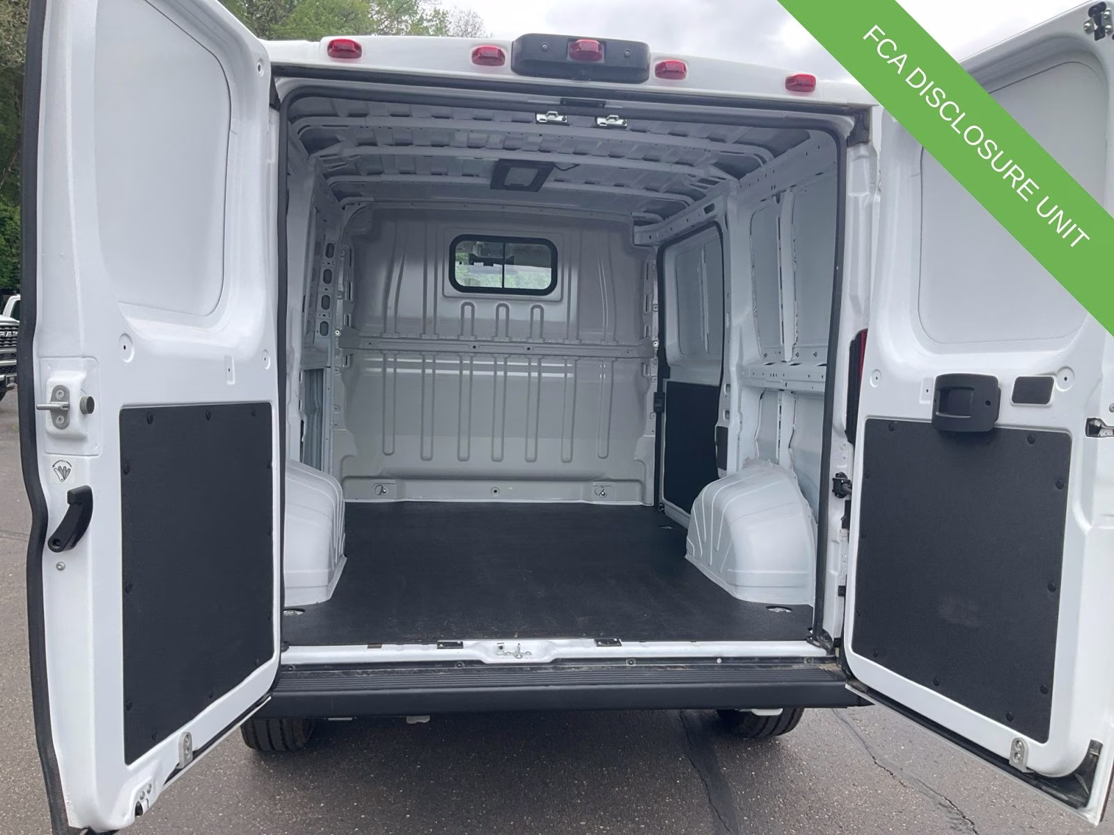 2025 Bright White Clearcoat Ram ProMaster 1500 Low Roof FWD Van