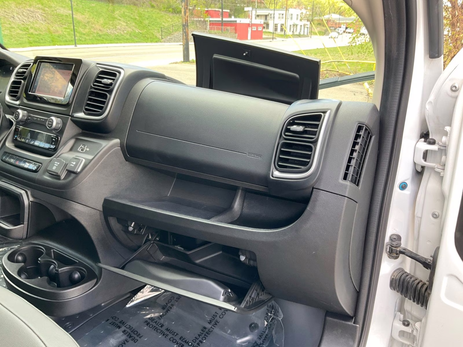 2024 Bright White Clearcoat Ram Promaster 2500 Low Roof SLT FWD Van