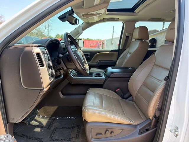 2017 White Frost Tricoat GMC Sierra 1500 Denali 4X4 Truck