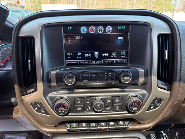 2017 White Frost Tricoat GMC Sierra 1500 Denali 4X4 Truck