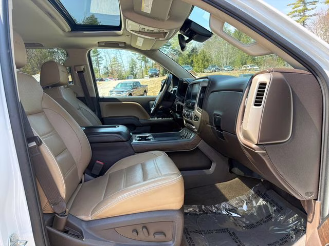 2017 White Frost Tricoat GMC Sierra 1500 Denali 4X4 Truck