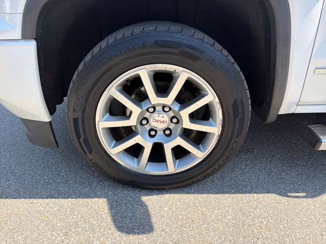 2017 White Frost Tricoat GMC Sierra 1500 Denali 4X4 Truck