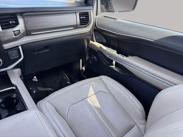 2024 Agate Black Metallic Ford Expedition Limited RWD SUV