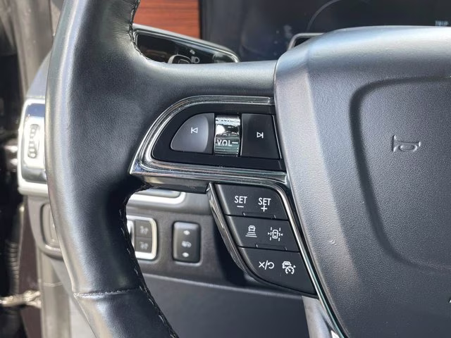 2022 Black Metallic Lincoln Navigator Reserve 4X4 SUV