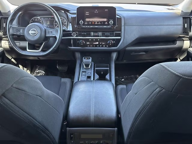 2024 Pearl White Tricoat Nissan Pathfinder SV FWD SUV
