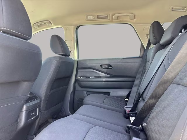 2024 Pearl White Tricoat Nissan Pathfinder SV FWD SUV