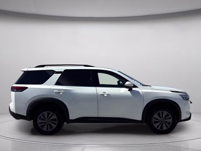 2024 Pearl White Tricoat Nissan Pathfinder SV FWD SUV